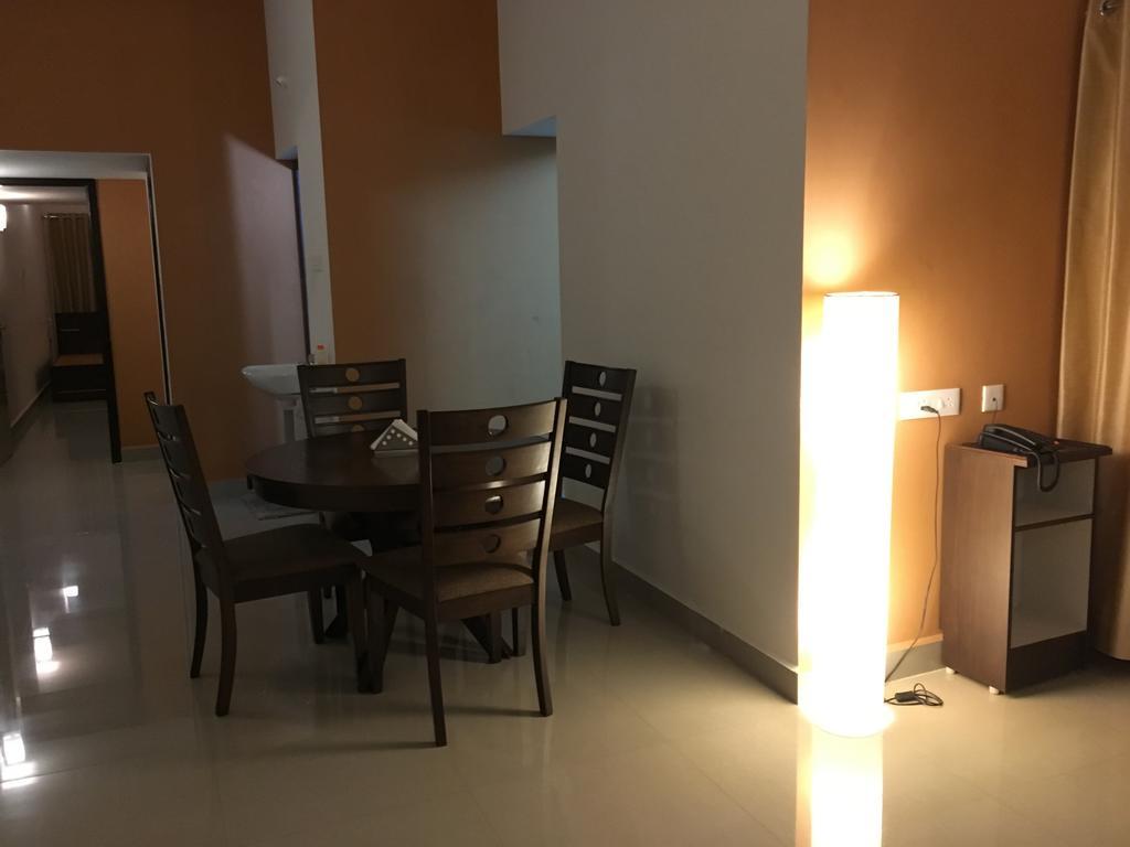 Jyothi Suites Tiruchirappalli المظهر الخارجي الصورة