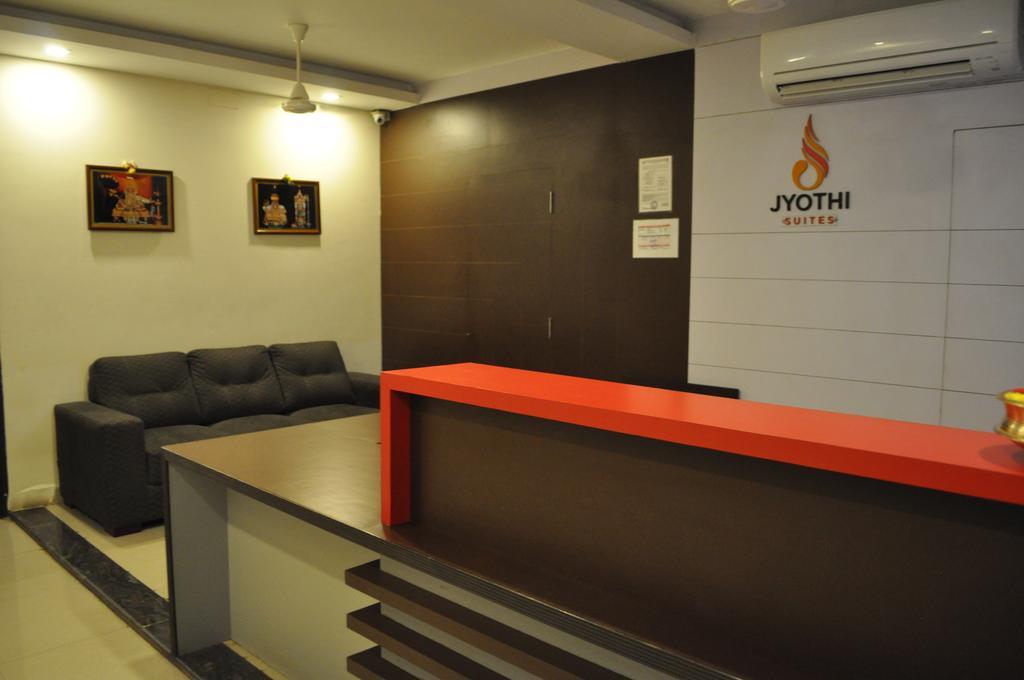 Jyothi Suites Tiruchirappalli المظهر الخارجي الصورة